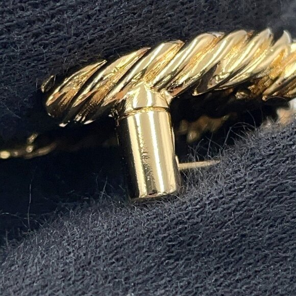 CHANEL CC Logo Brooch Metal/Rhinestone/Faux Pearl Gold - Picture 10 of 10